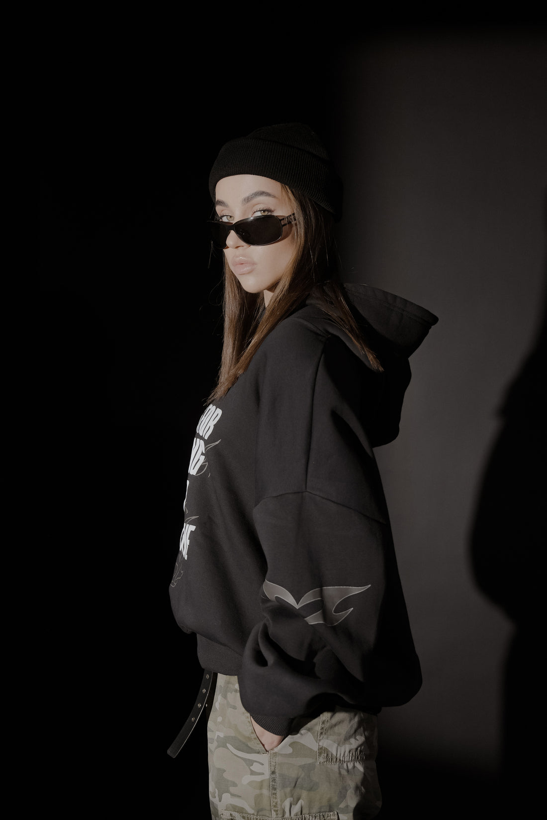 NO LIMITS ( Boxy Hoodie )