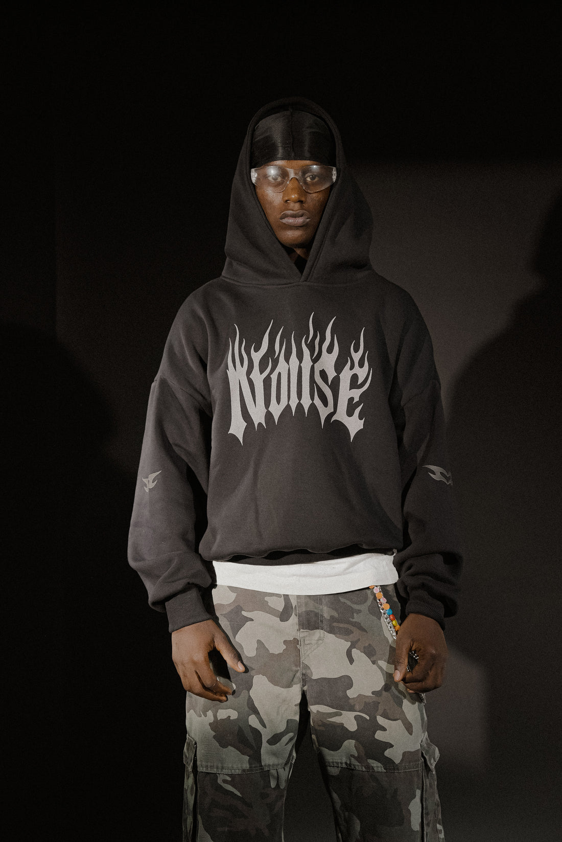 NOISE ( Boxy Hoodie )